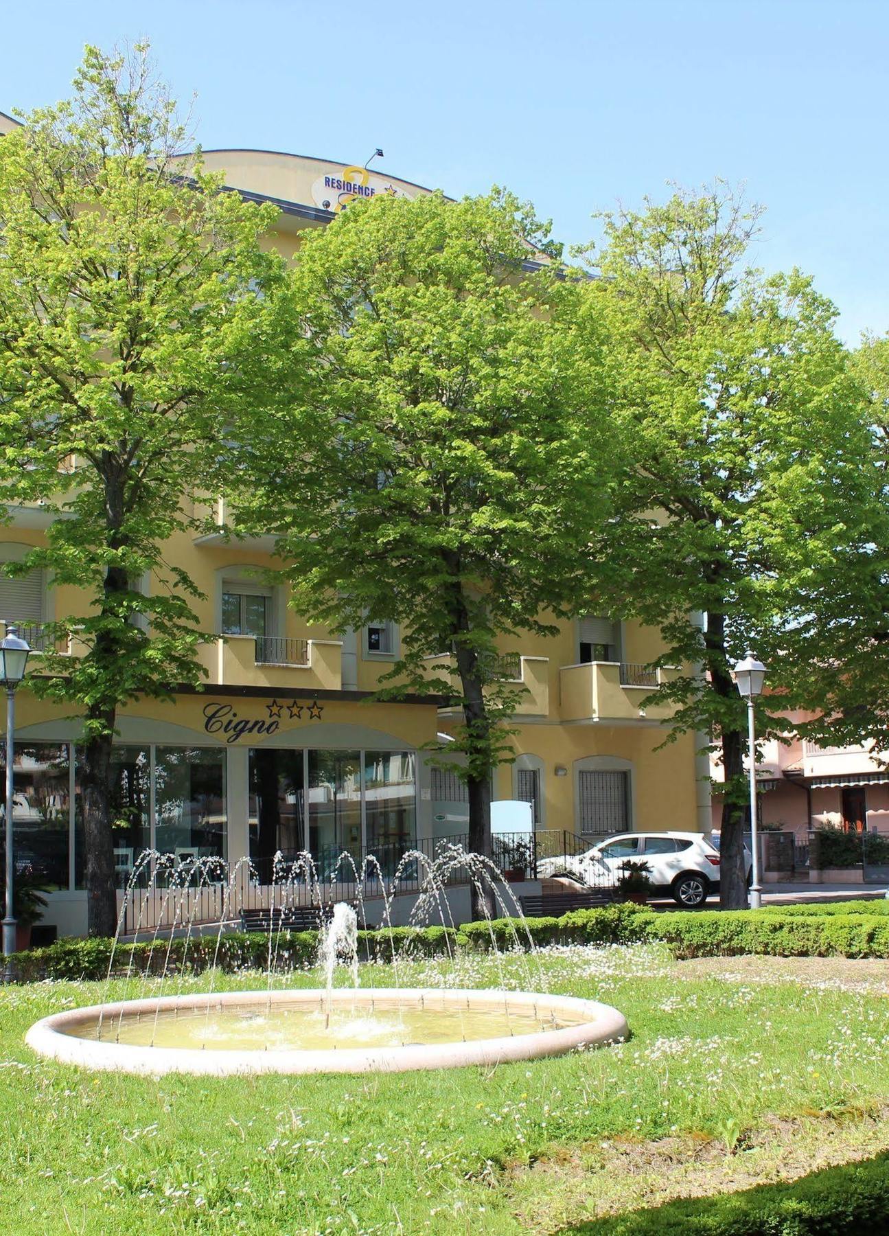 Residence Cigno Rímini Exterior foto